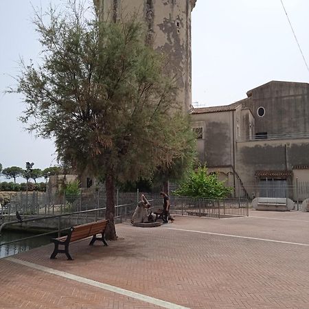 Casa Vacanze Torre Di Mola ฟอร์เมีย ภายนอก รูปภาพ