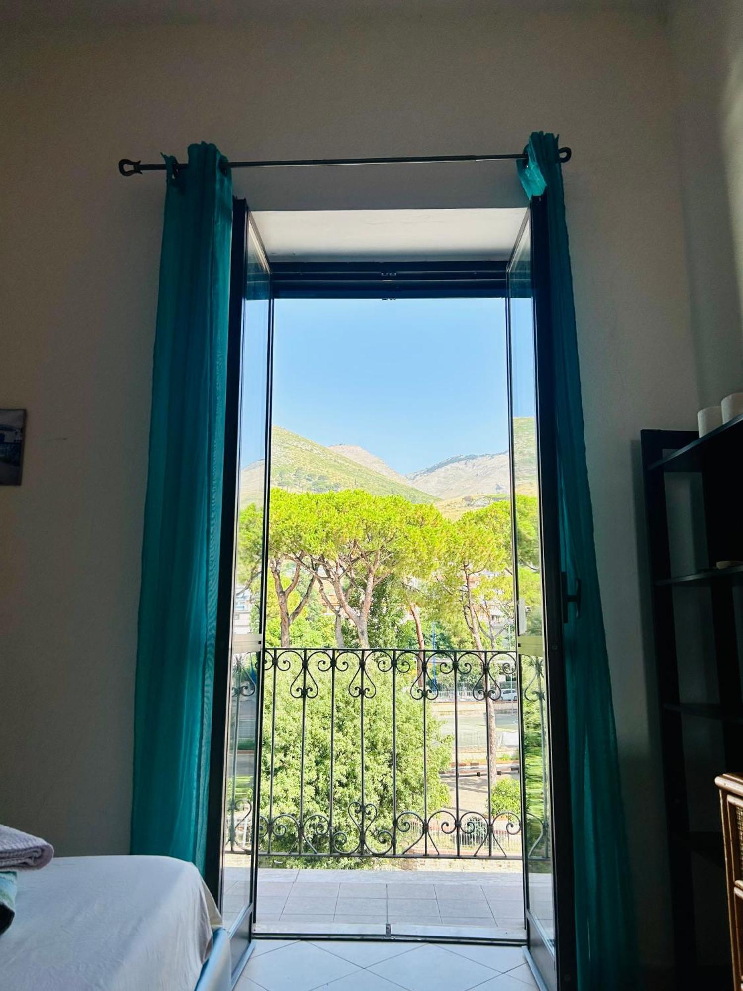 Casa Vacanze Torre Di Mola ฟอร์เมีย ภายนอก รูปภาพ